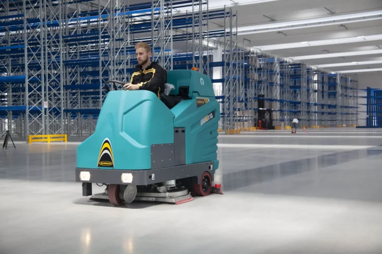 Eureka Large Ride on Scrubber Dryer