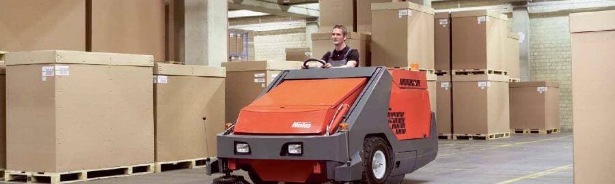 Hako Large Indoor Outdoor Sweeper