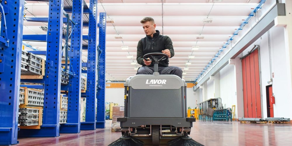 Why Demonstrate Industrial Cleaning Equipment? | Columbus UK